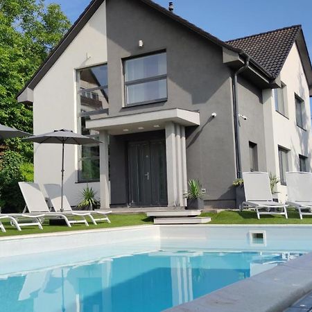 Aqua Solar Apartmanhaz Miskolc Exteriör bild