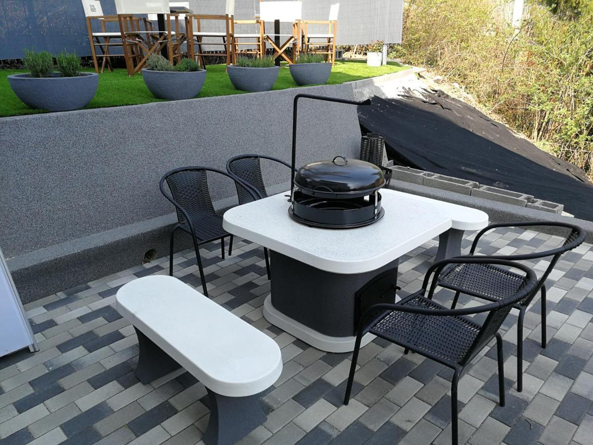 Aqua Solar Apartmanhaz Miskolc Exteriör bild
