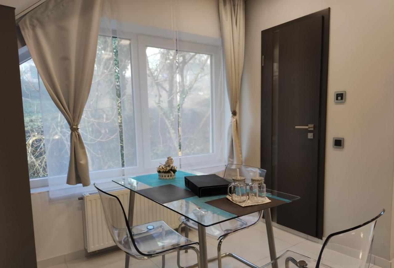 Aqua Solar Apartmanhaz Miskolc Exteriör bild