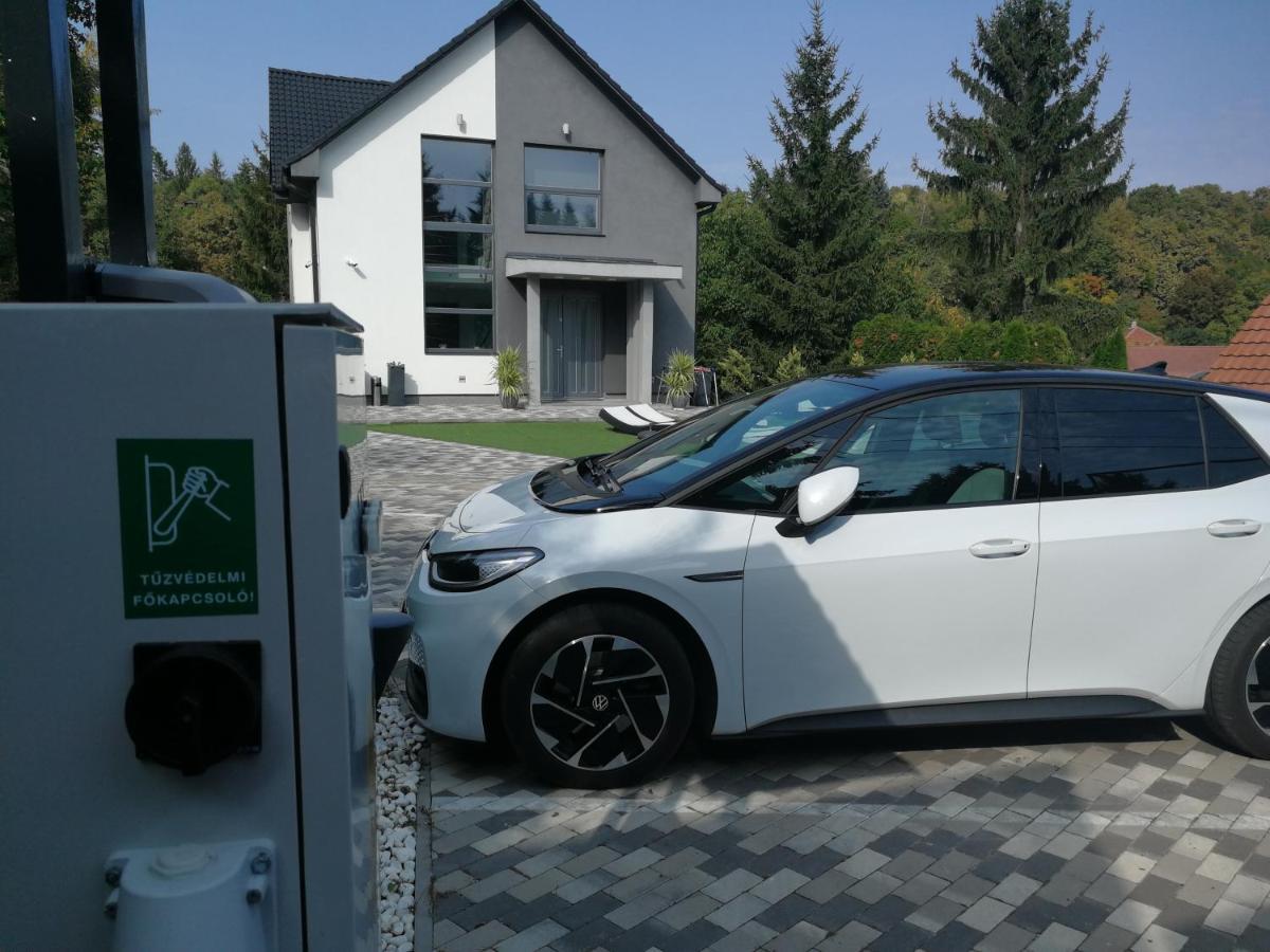 Aqua Solar Apartmanhaz Miskolc Exteriör bild